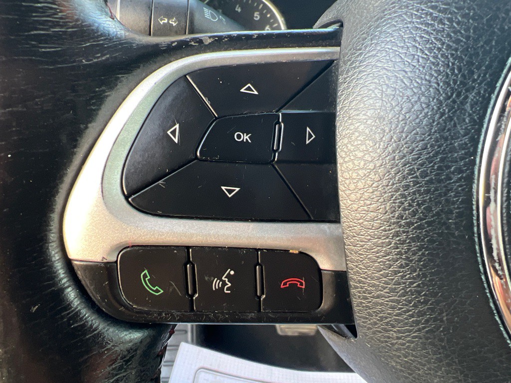 2017 Jeep Renegade Image 40