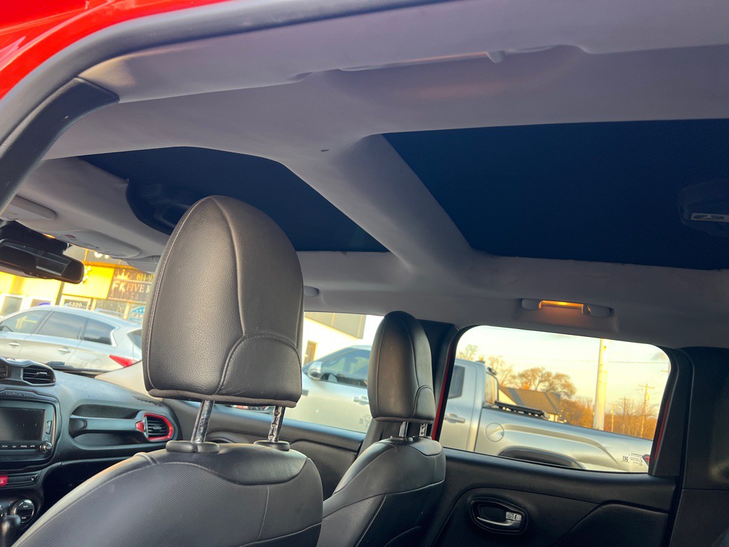 2017 Jeep Renegade Image 41