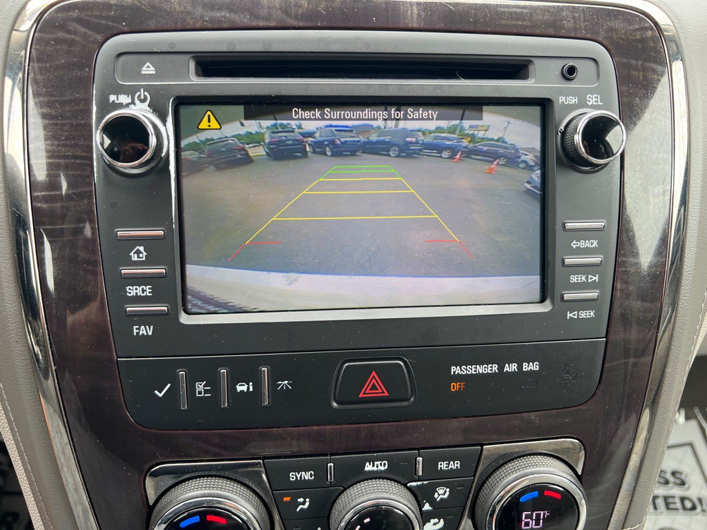 2015 Buick Enclave Image 24