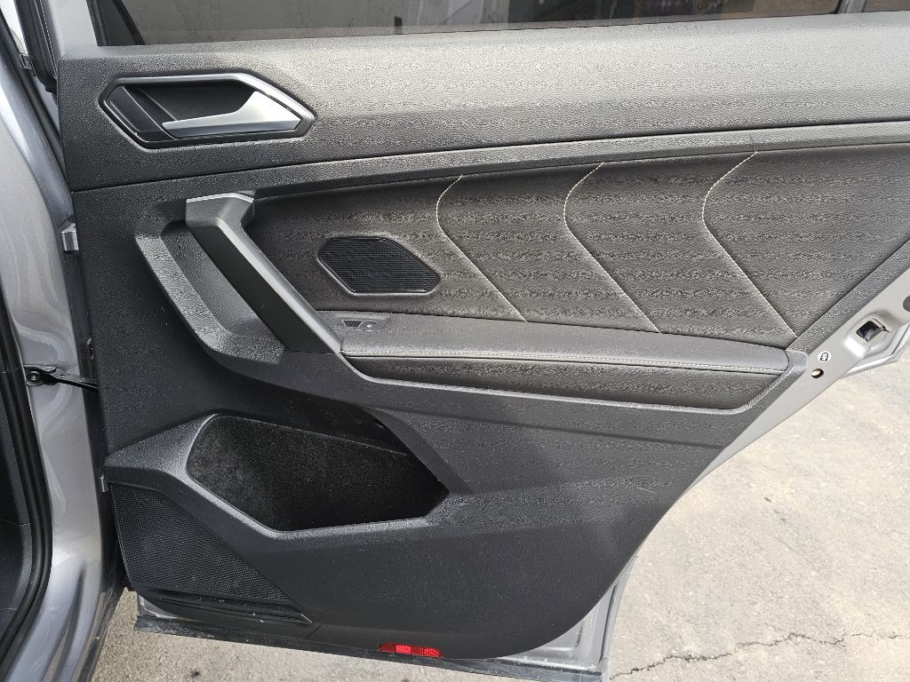 2024 Volkswagen Tiguan Image 37
