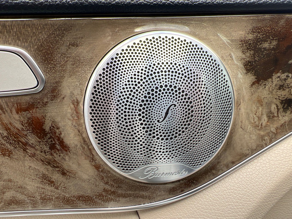 2015 Mercedes-Benz C-Class Image 31