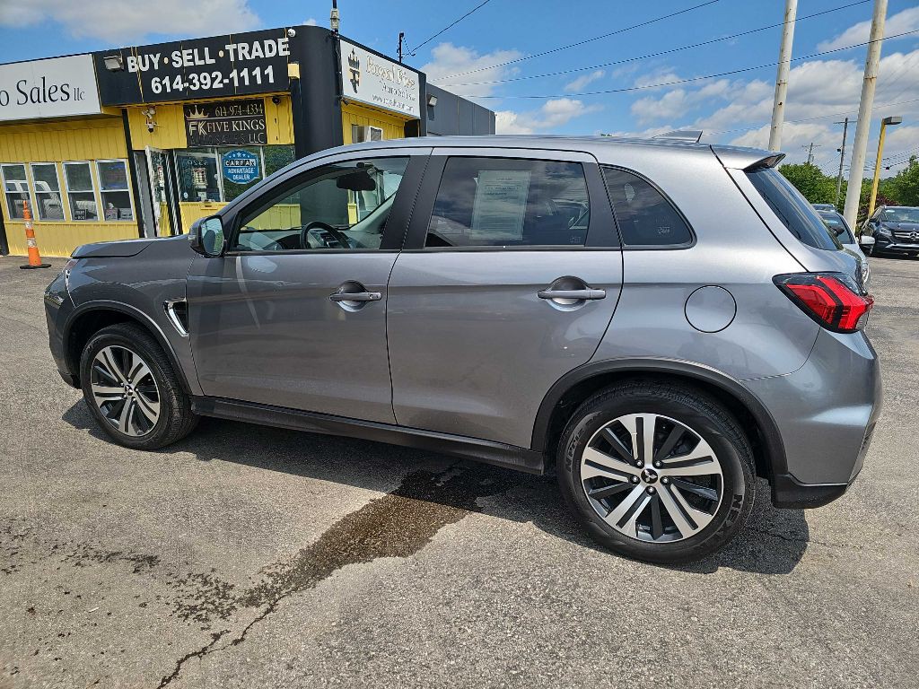 2023 Mitsubishi Outlander Image 13