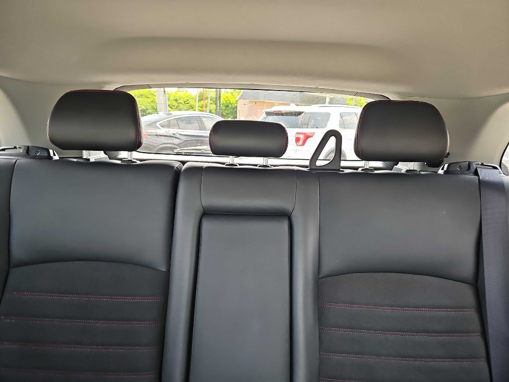 2023 Mitsubishi Outlander Image 25