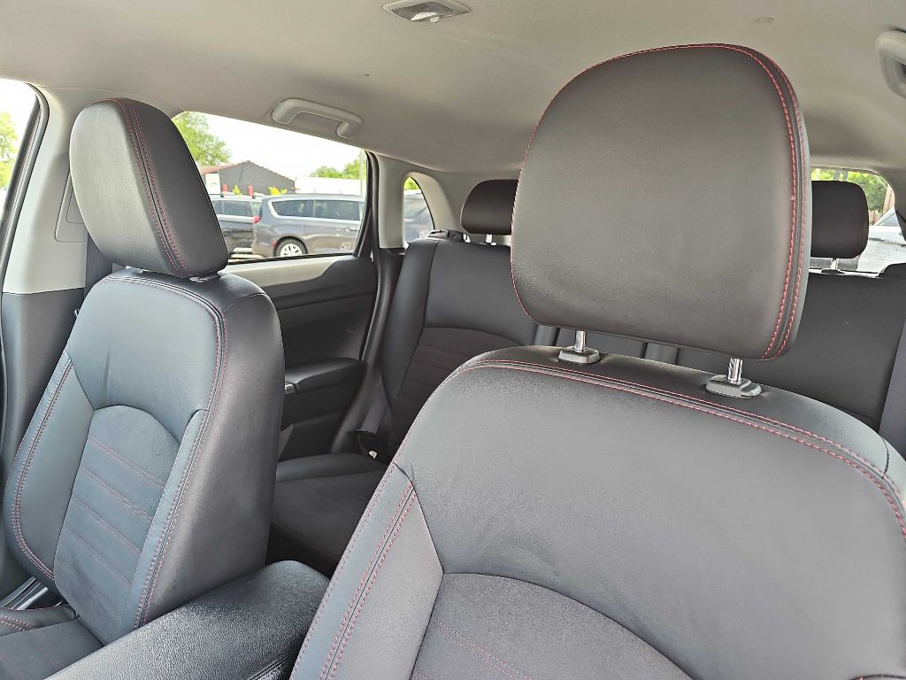 2023 Mitsubishi Outlander Image 26