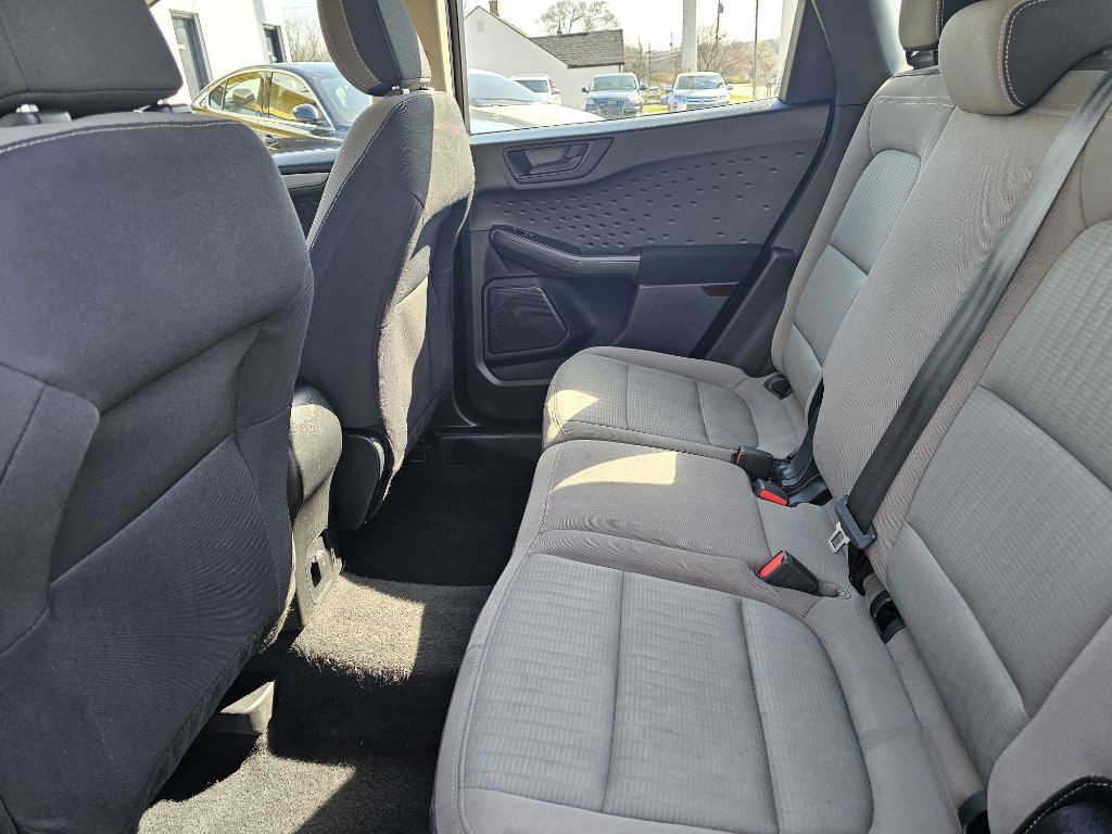 2020 Ford Escape Image 25
