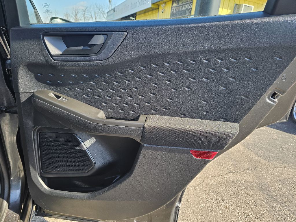 2020 Ford Escape Image 33