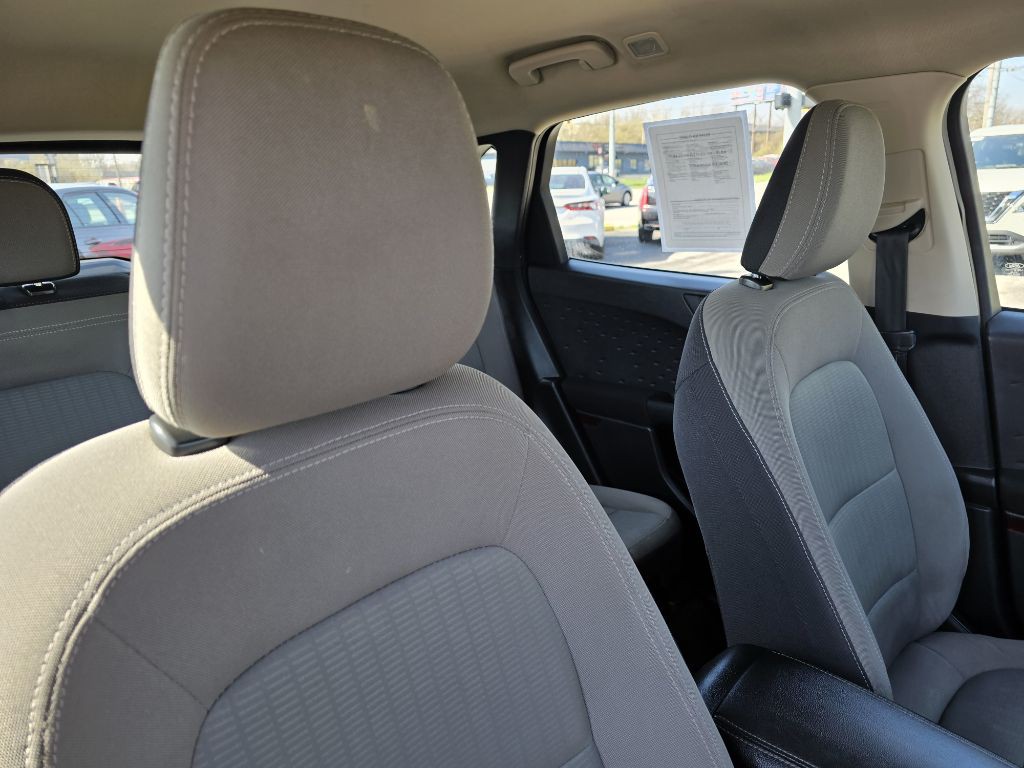 2020 Ford Escape Image 35