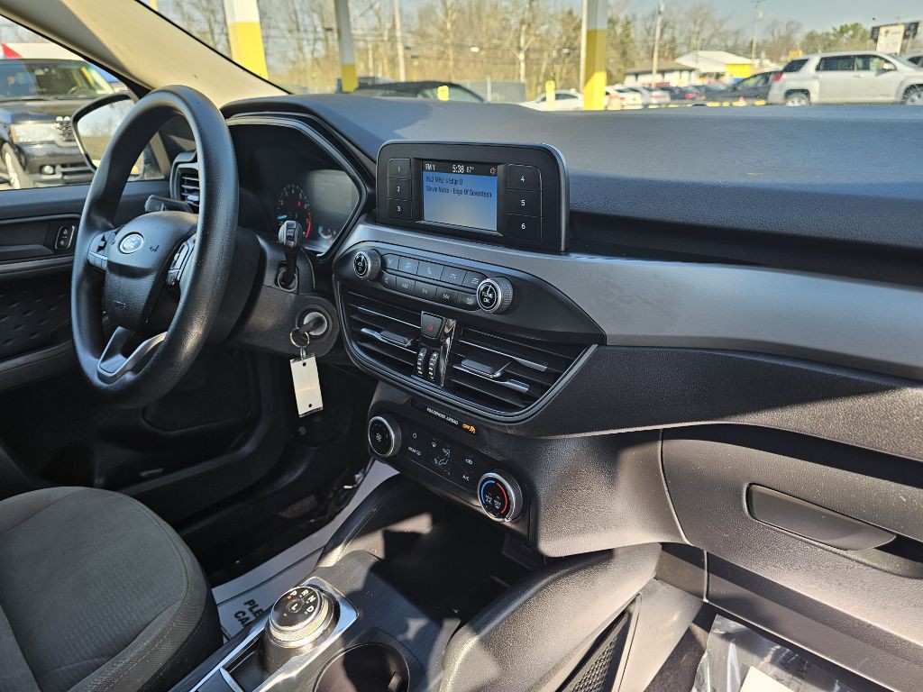 2020 Ford Escape Image 36