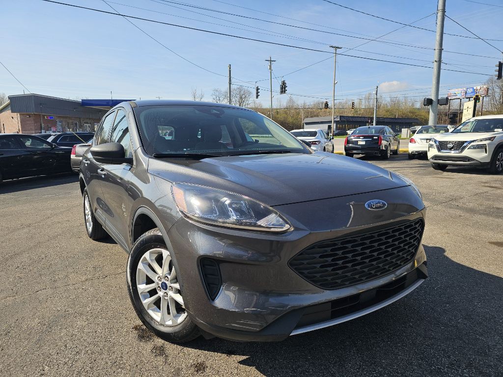 2020 Ford Escape Image 2