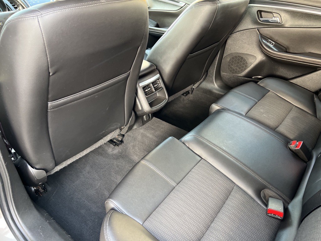2017 Chevrolet Impala Image 15