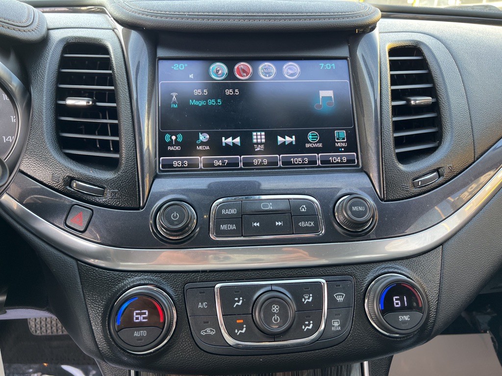 2017 Chevrolet Impala Image 20