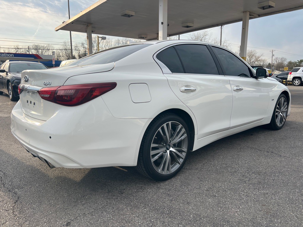 2018 INFINITI Q50 Image 13