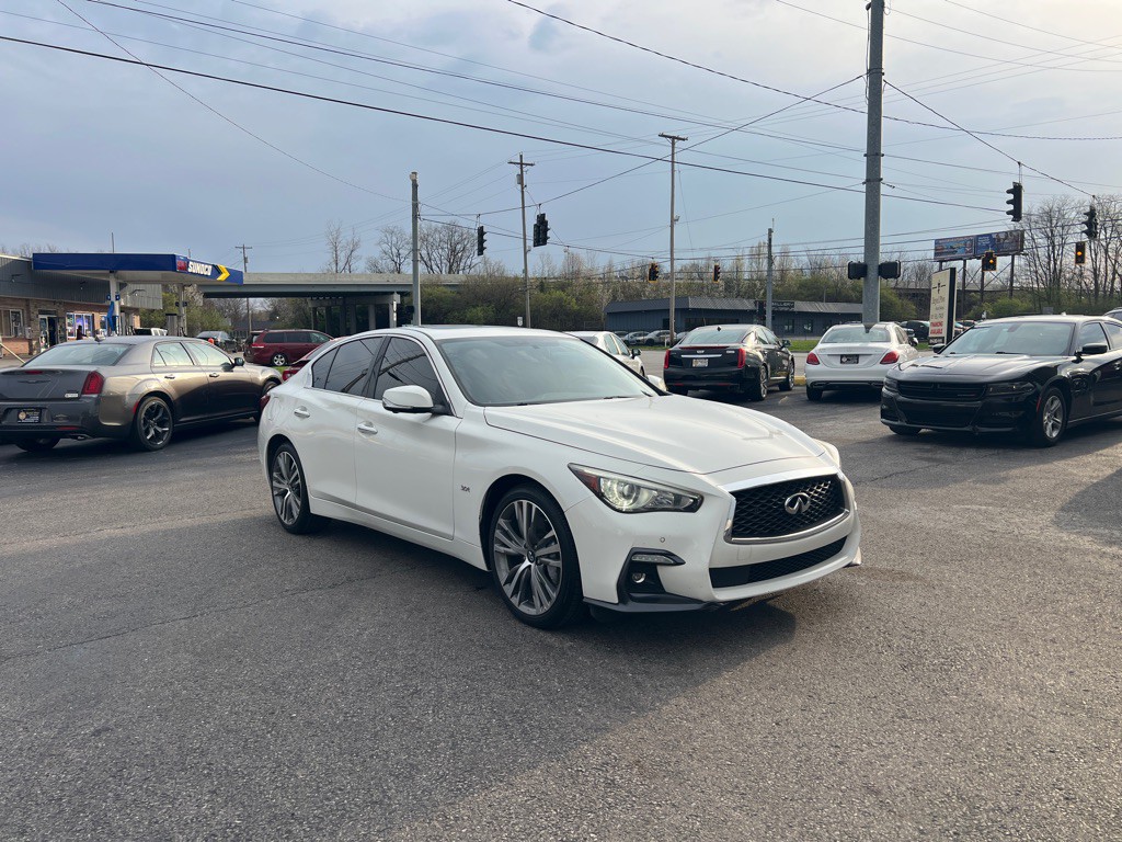 2018 INFINITI Q50 Image 18