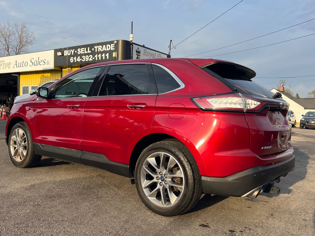 2018 Ford Edge Image 9