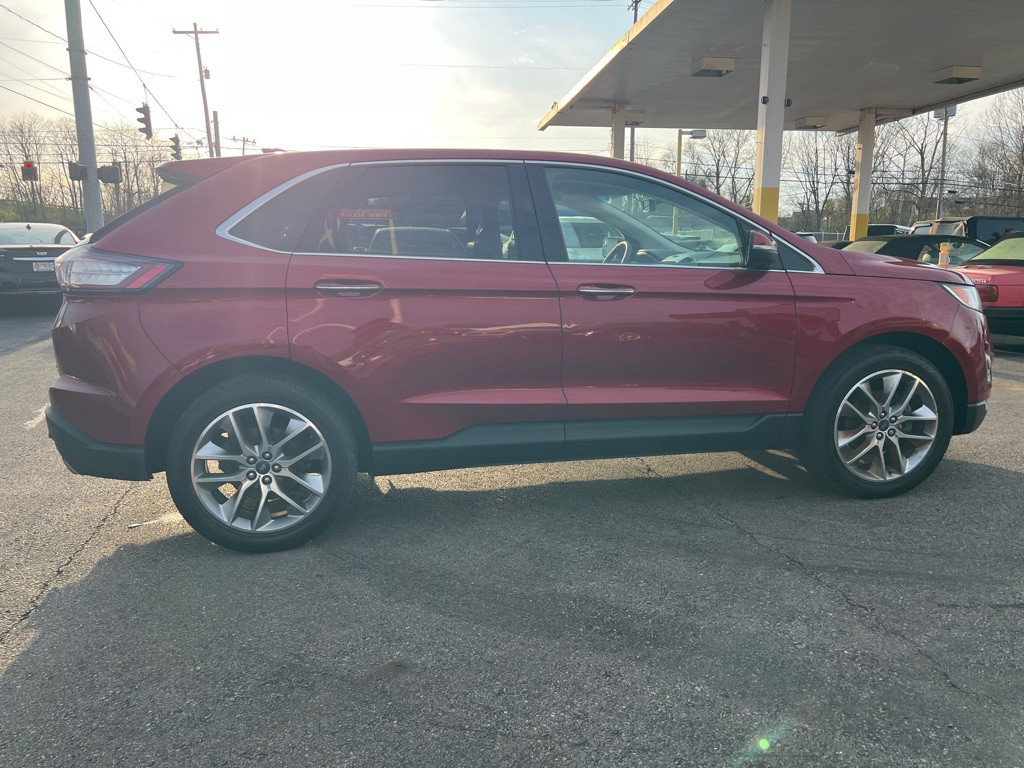 2018 Ford Edge Image 14