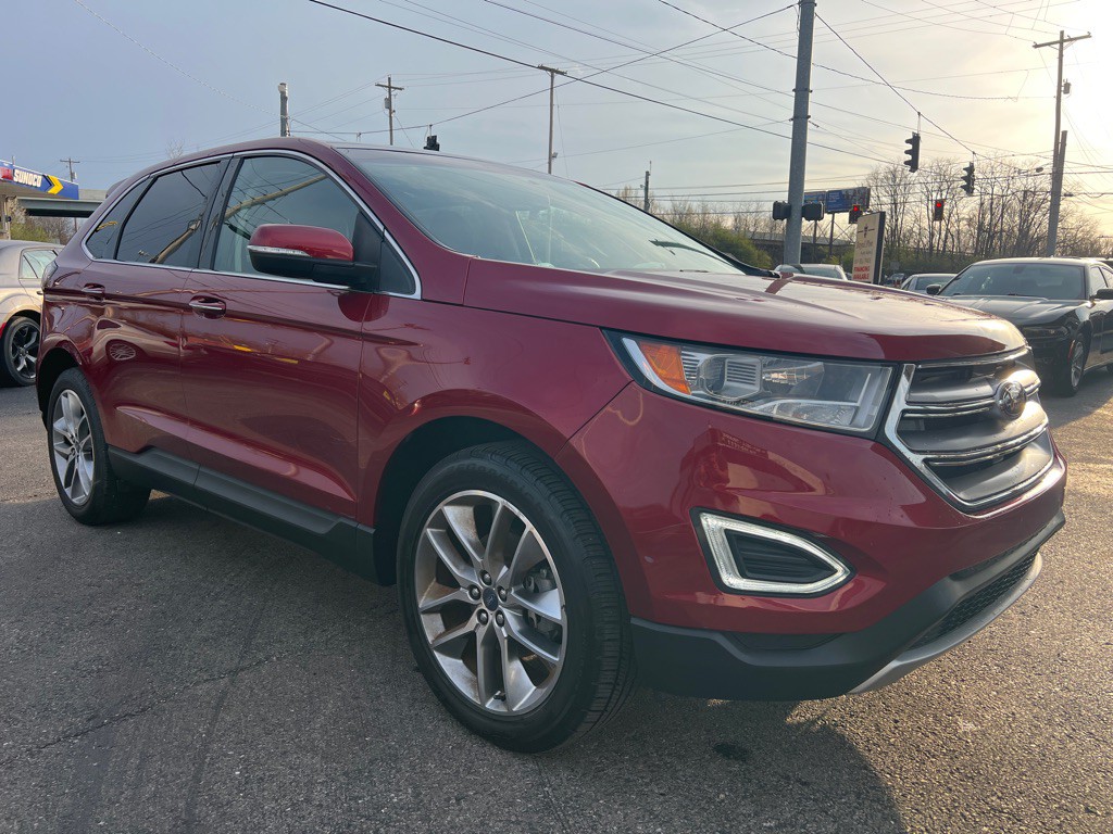 2018 Ford Edge Image 16