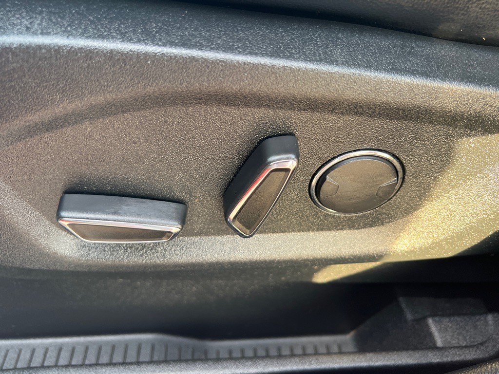 2018 Ford Edge Image 20