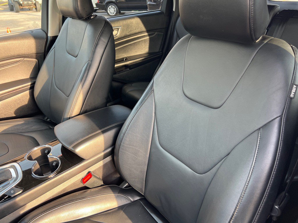 2018 Ford Edge Image 21