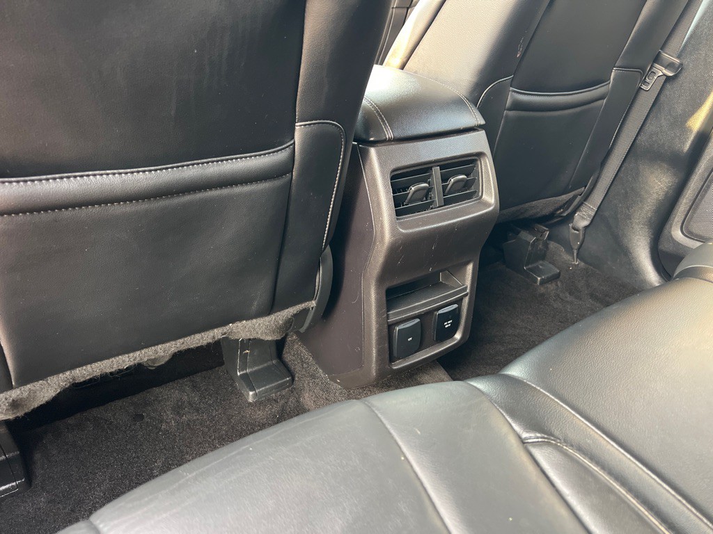 2018 Ford Edge Image 24