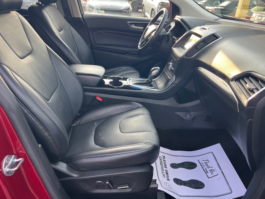 2018 Ford Edge Image 33