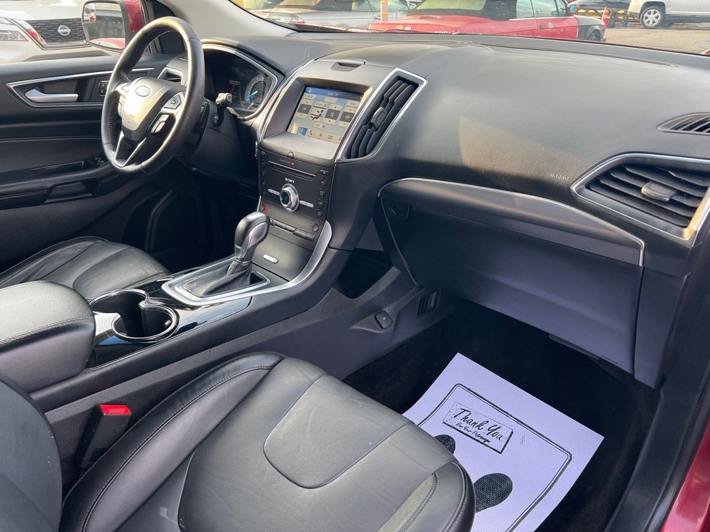 2018 Ford Edge Image 34