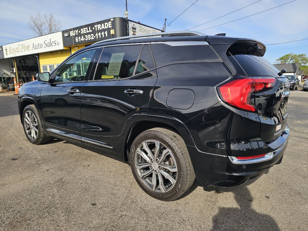 2018 GMC Terrain Image 8