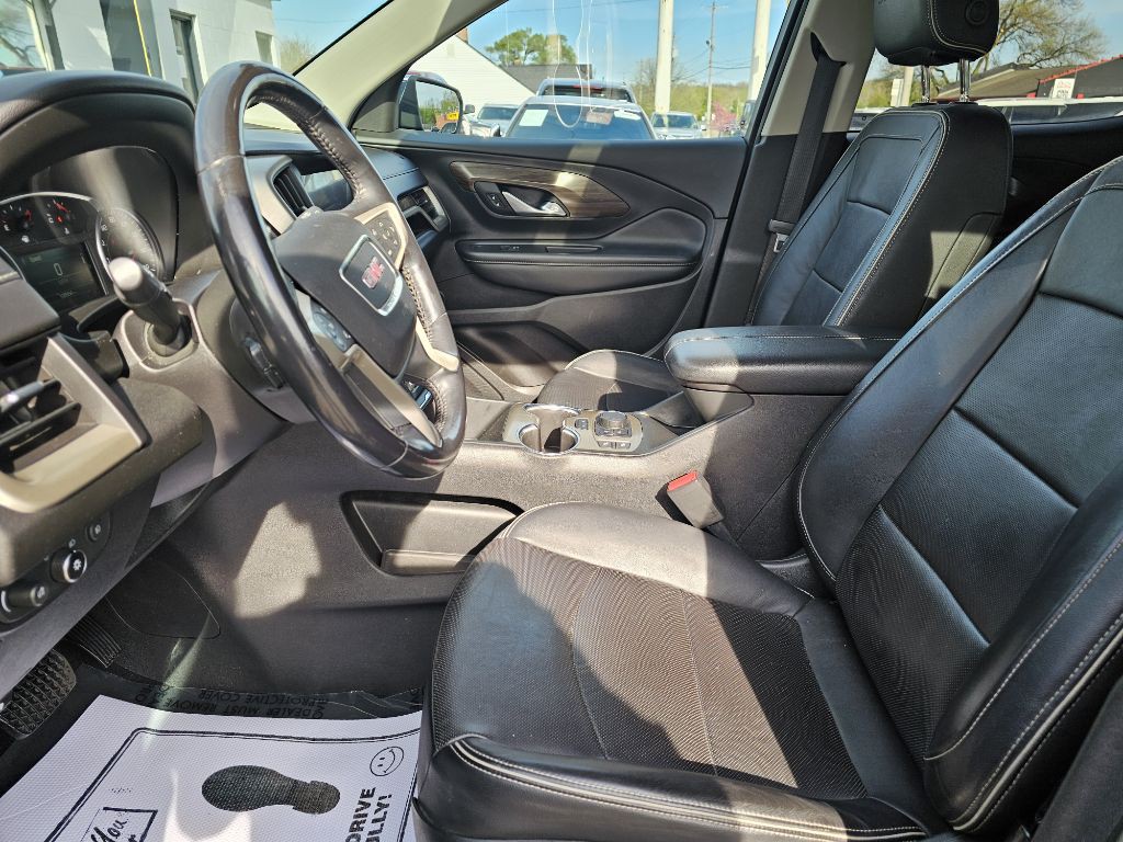 2018 GMC Terrain Image 18