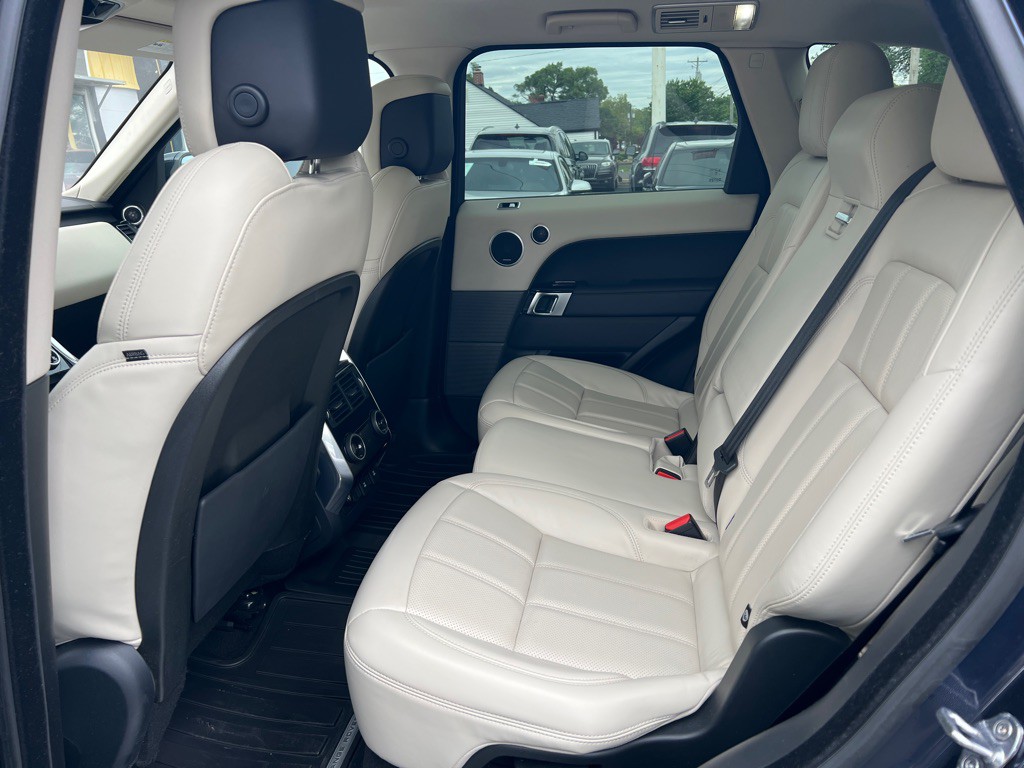2019 Land Rover Range Rover Sport Image 22