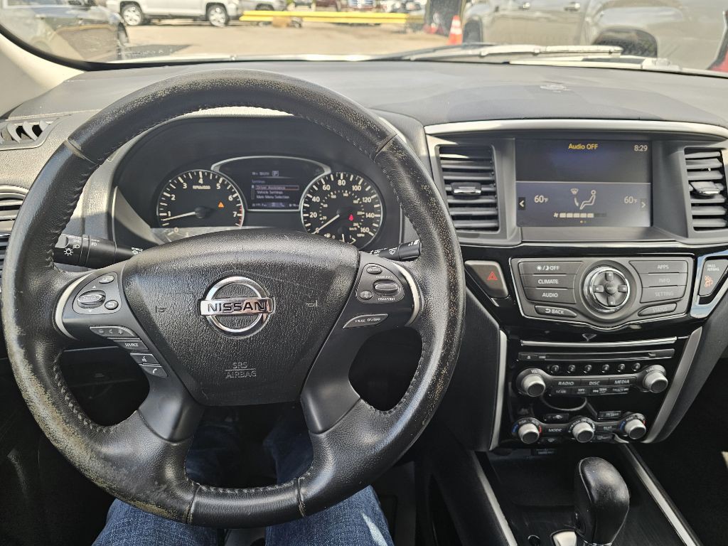 2020 Nissan Pathfinder Image 20