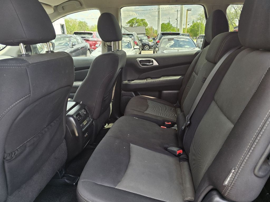 2020 Nissan Pathfinder Image 30