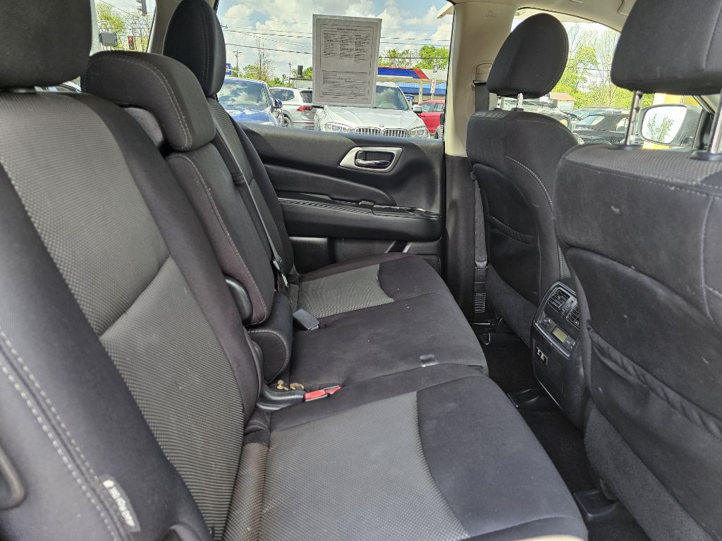 2020 Nissan Pathfinder Image 35