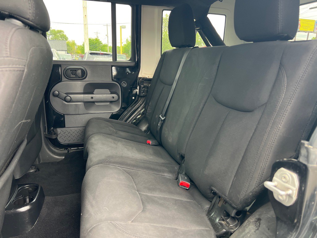 2016 Jeep Wrangler Unlimited Image 28