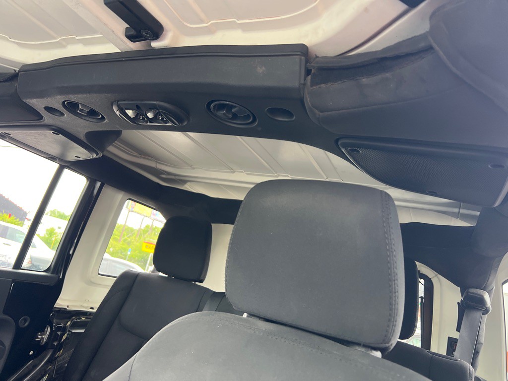 2016 Jeep Wrangler Unlimited Image 31