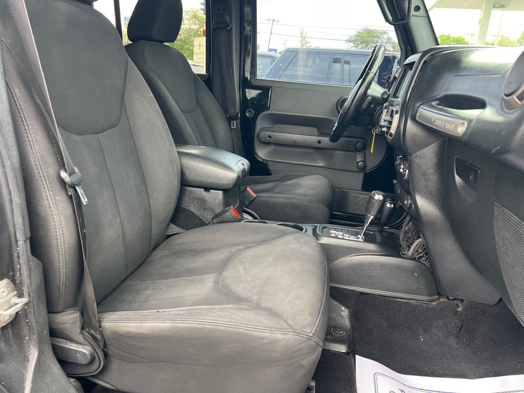 2016 Jeep Wrangler Unlimited Image 36