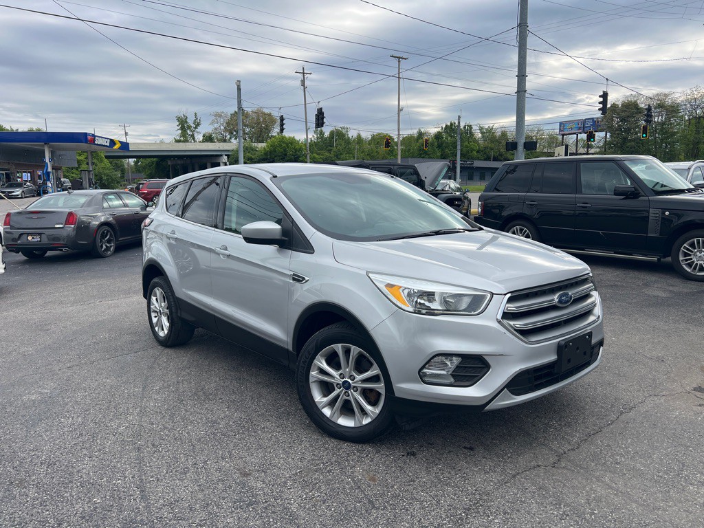 2017 Ford Escape Image 3