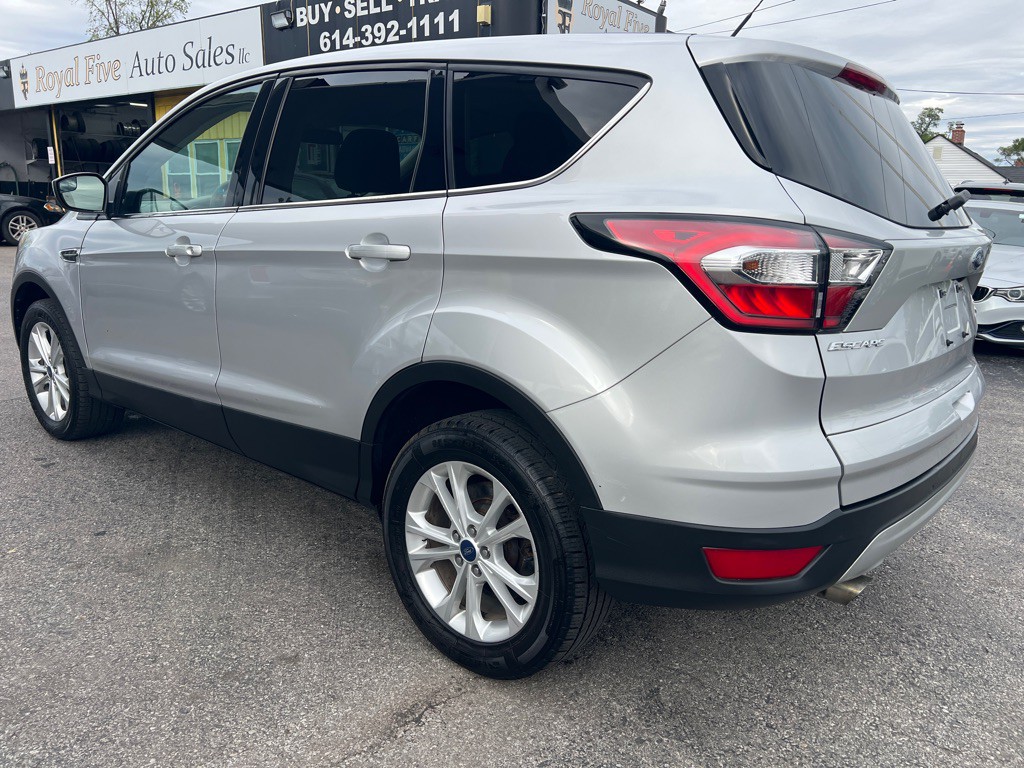 2017 Ford Escape Image 12