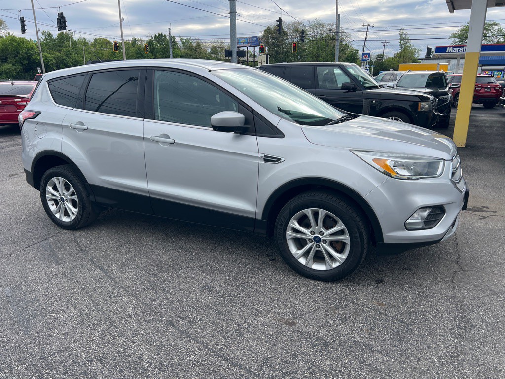 2017 Ford Escape Image 18