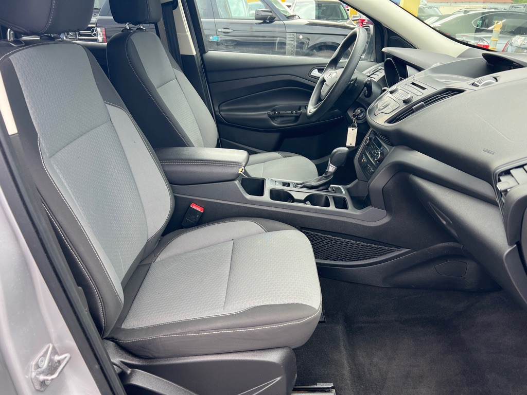 2017 Ford Escape Image 34
