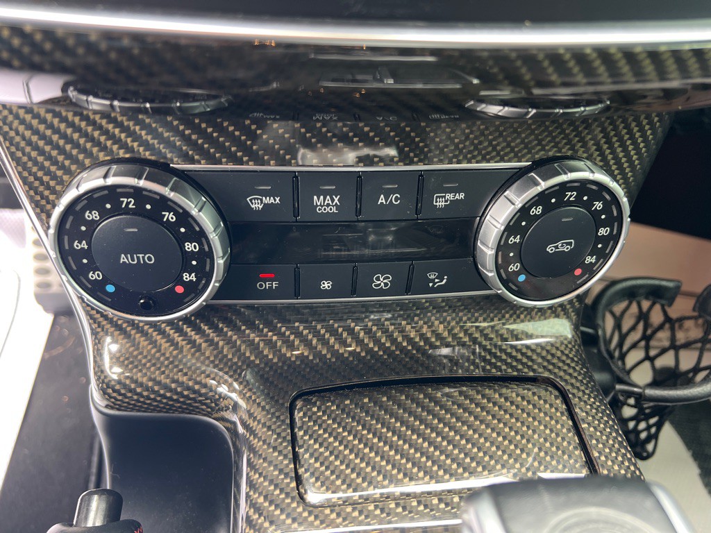 2017 Mercedes-Benz G-Class Image 50