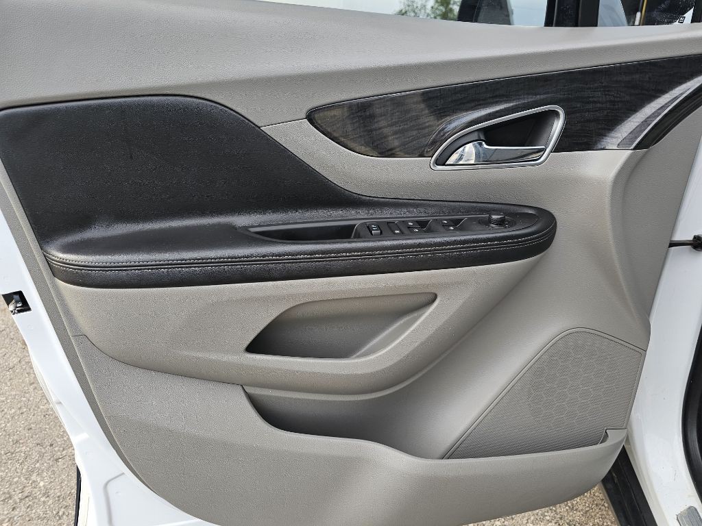 2016 Buick Enclave Image 17
