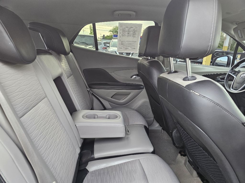 2016 Buick Enclave Image 32