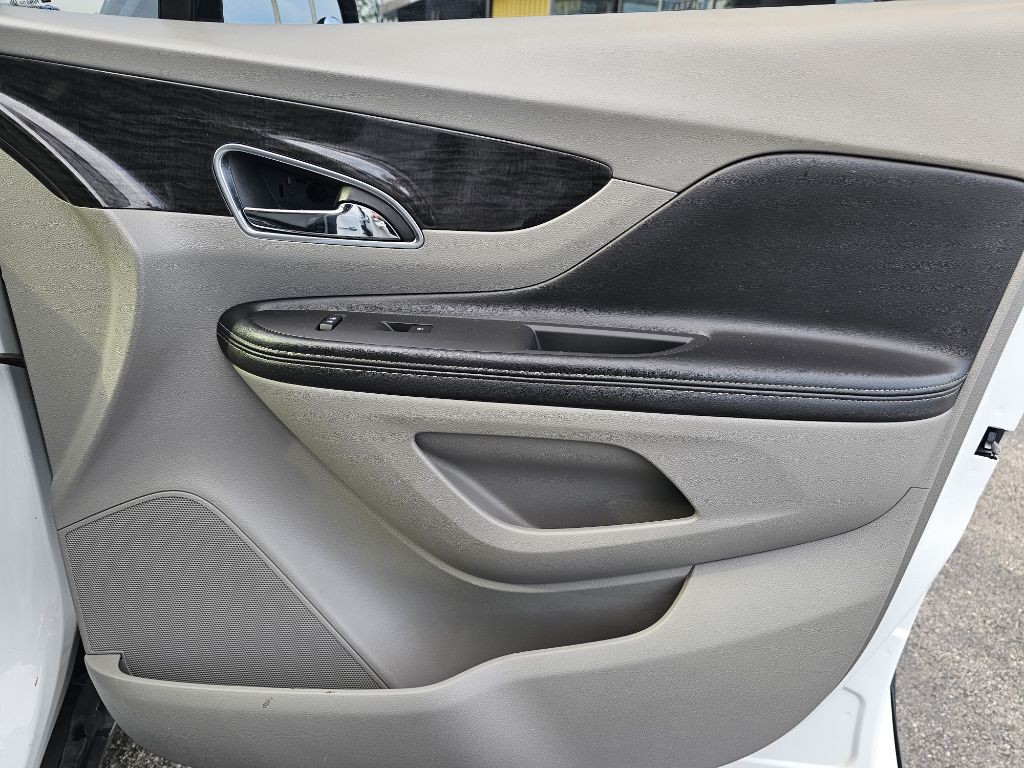 2016 Buick Enclave Image 39