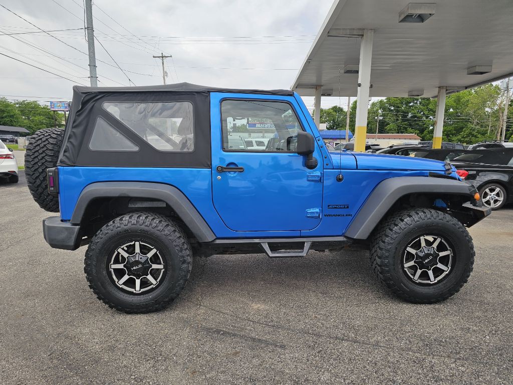 2015 Jeep Wrangler Image 9