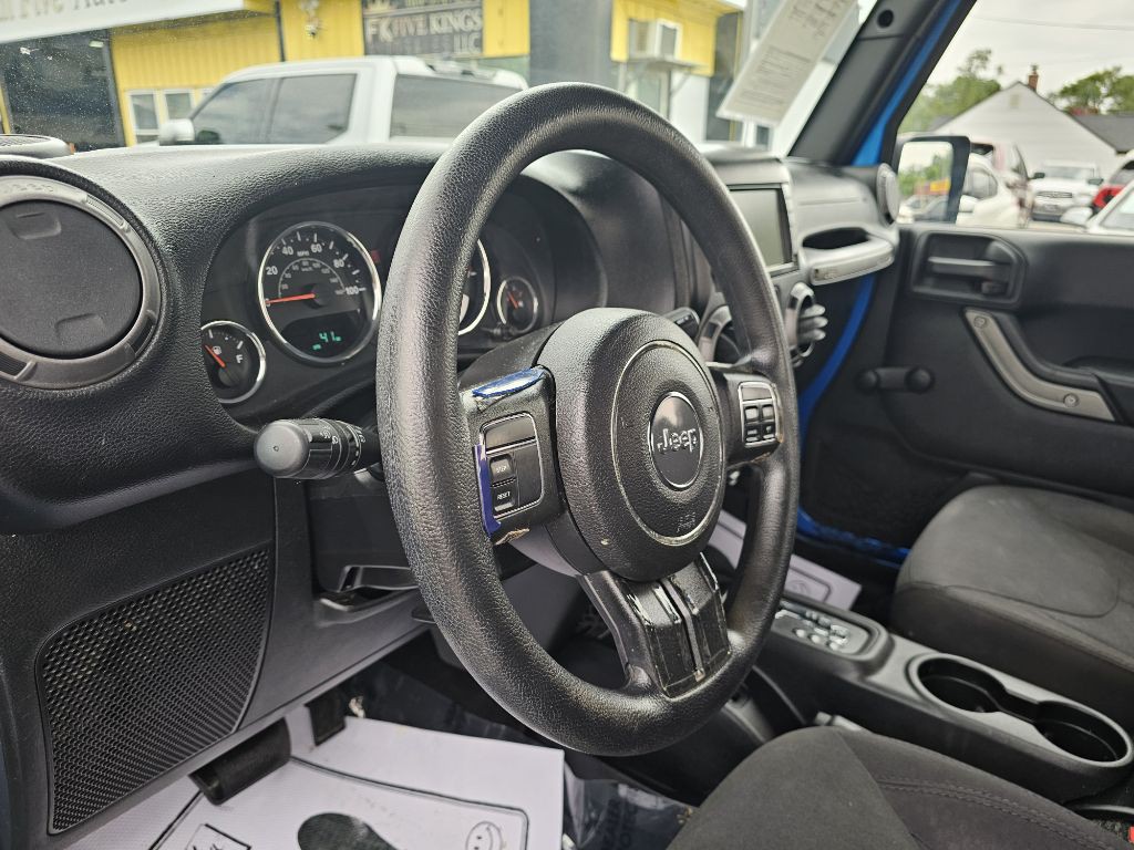 2015 Jeep Wrangler Image 13