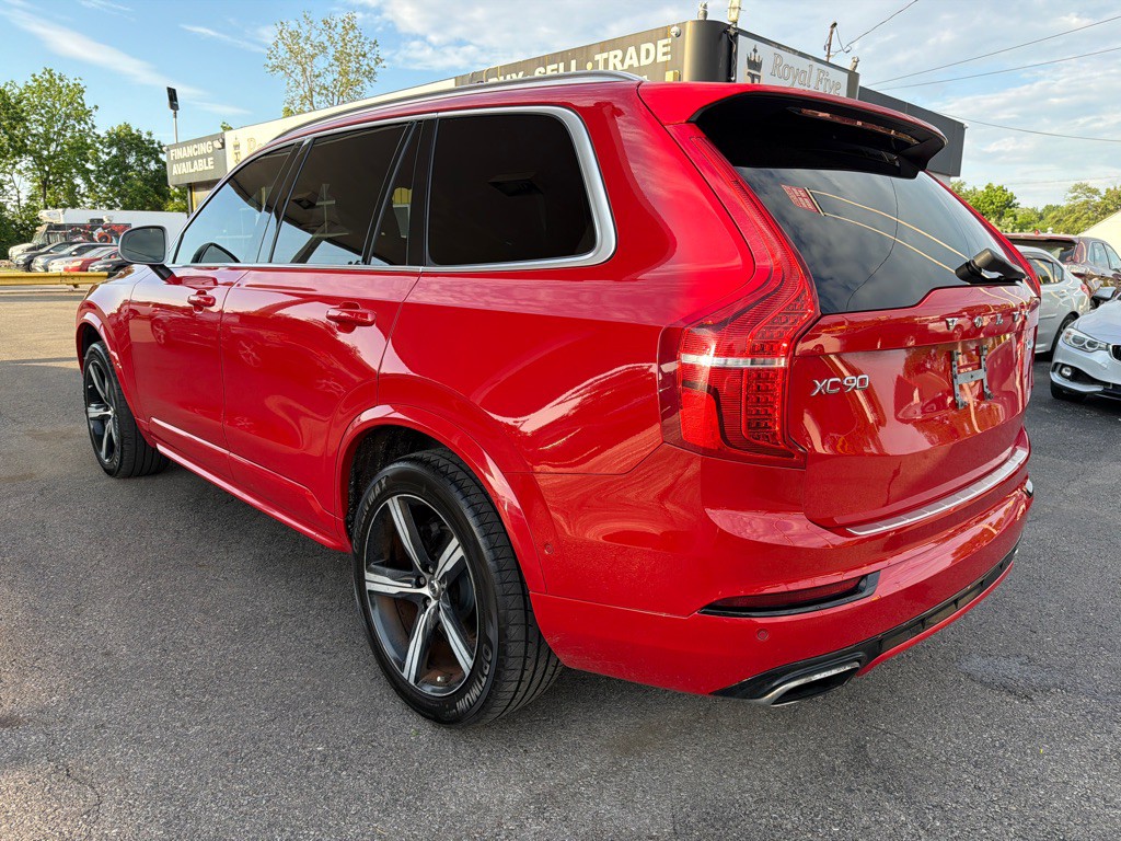 2016 Volvo XC90 Image 11