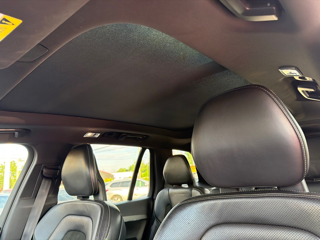 2016 Volvo XC90 Image 26