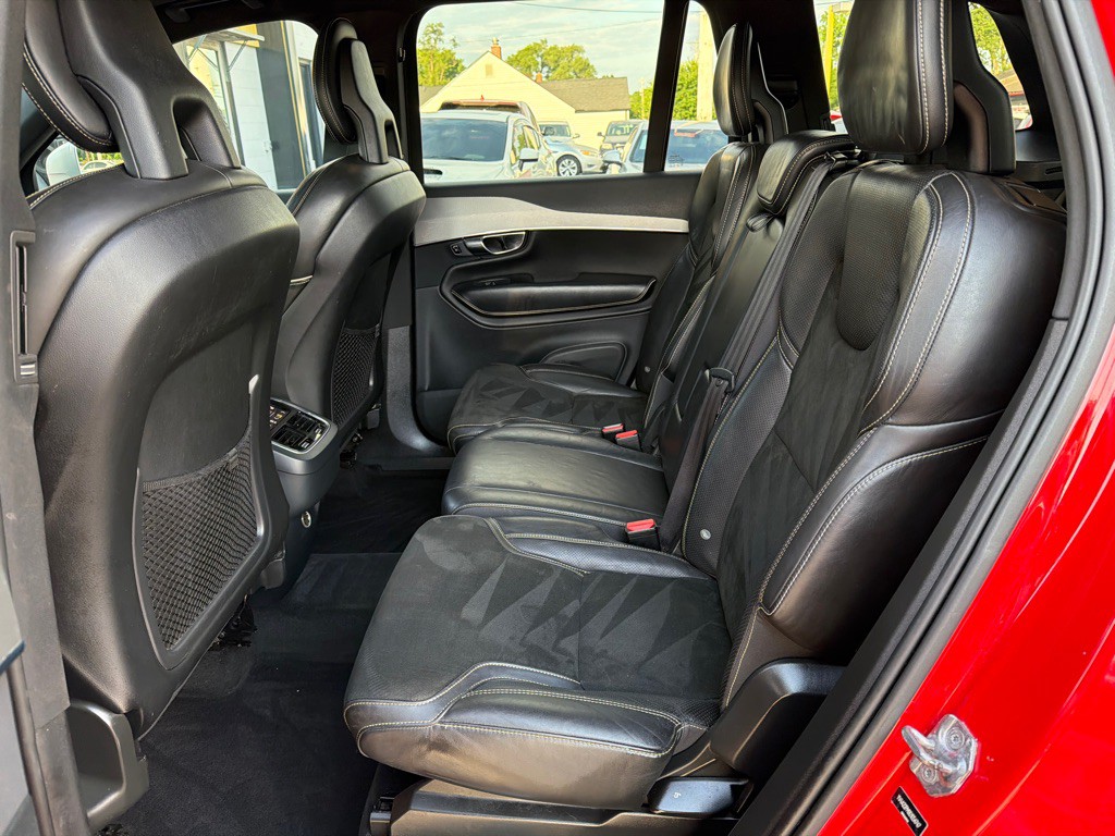 2016 Volvo XC90 Image 30