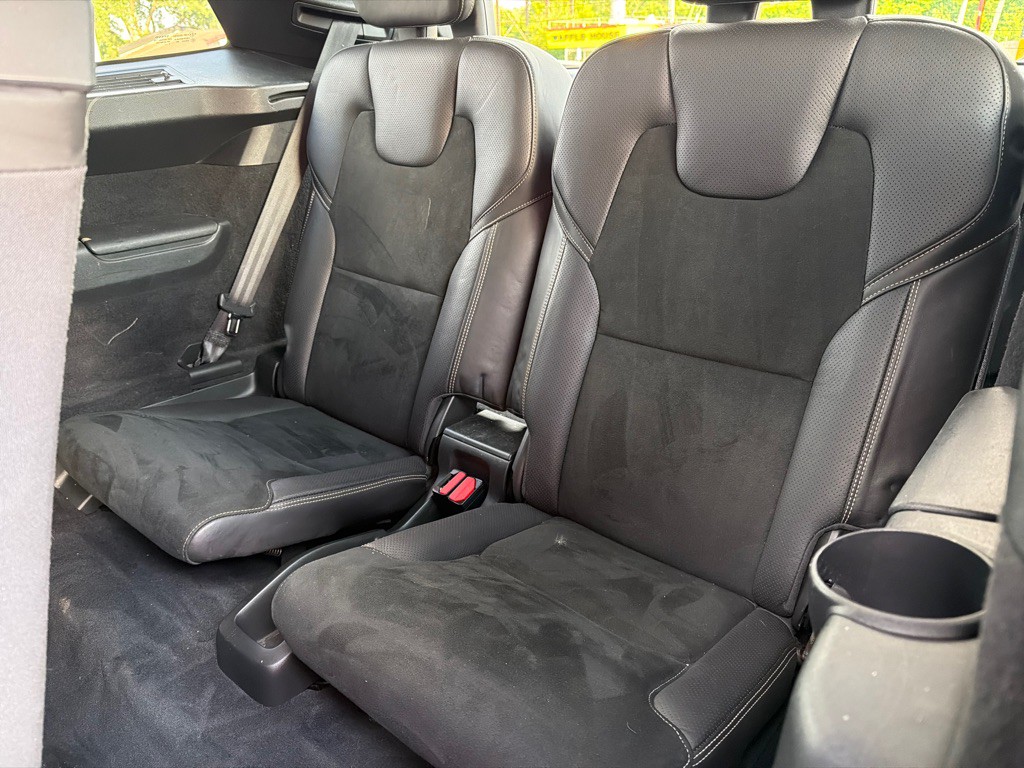 2016 Volvo XC90 Image 34