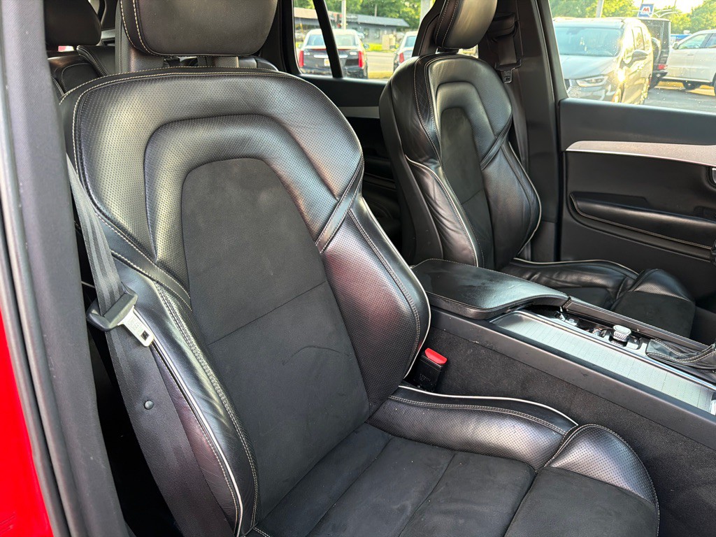 2016 Volvo XC90 Image 44