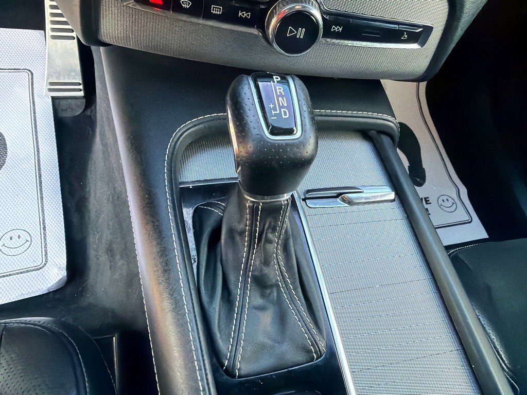 2016 Volvo XC90 Image 52